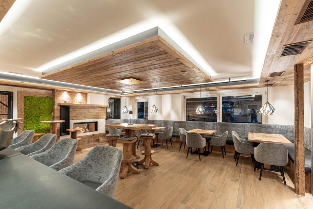 Alpstyle Hotel Albolina Wellness & Beauty Canazei Bagian luar foto